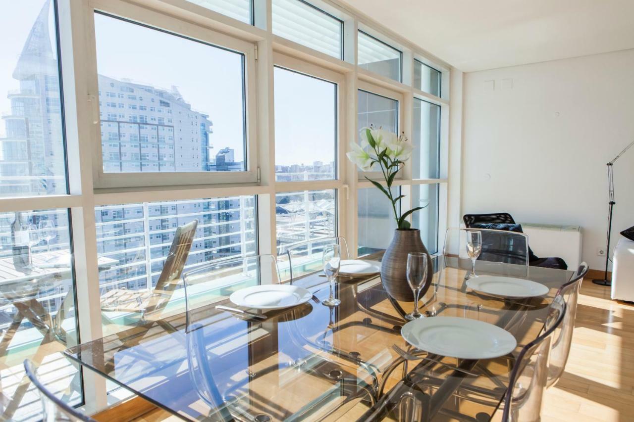 Rent4Rest Lisbon Parque Das Nacoes 17Th Floor River View Exterior photo